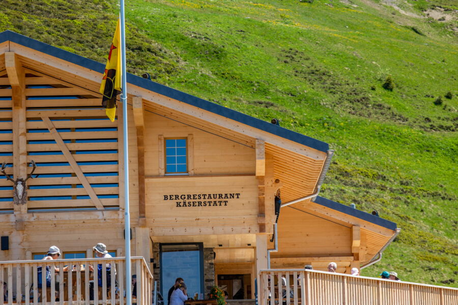 Holzbau Bergrestaurant Käserstatt