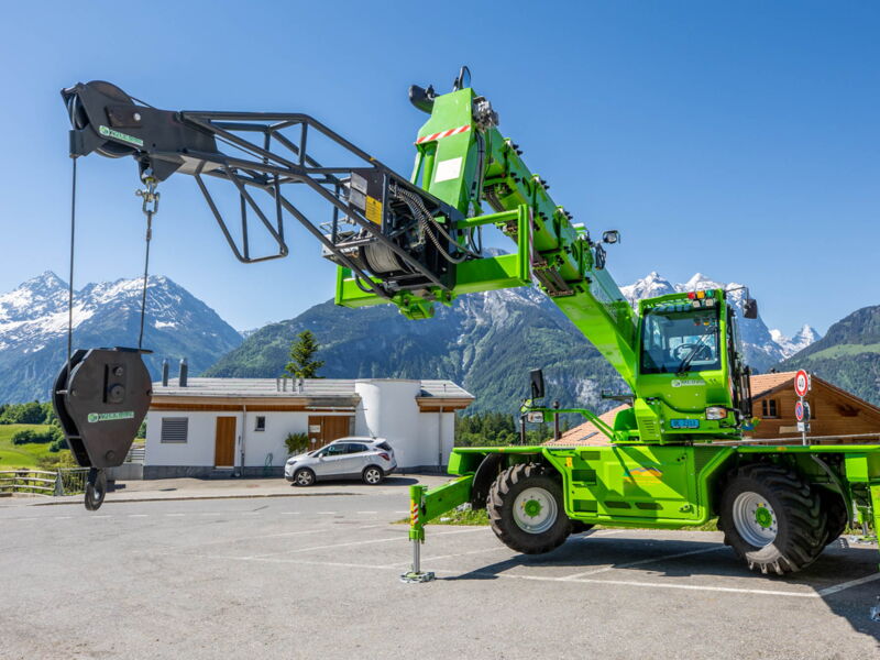 Hakenausleger mit hydraulischer Winde